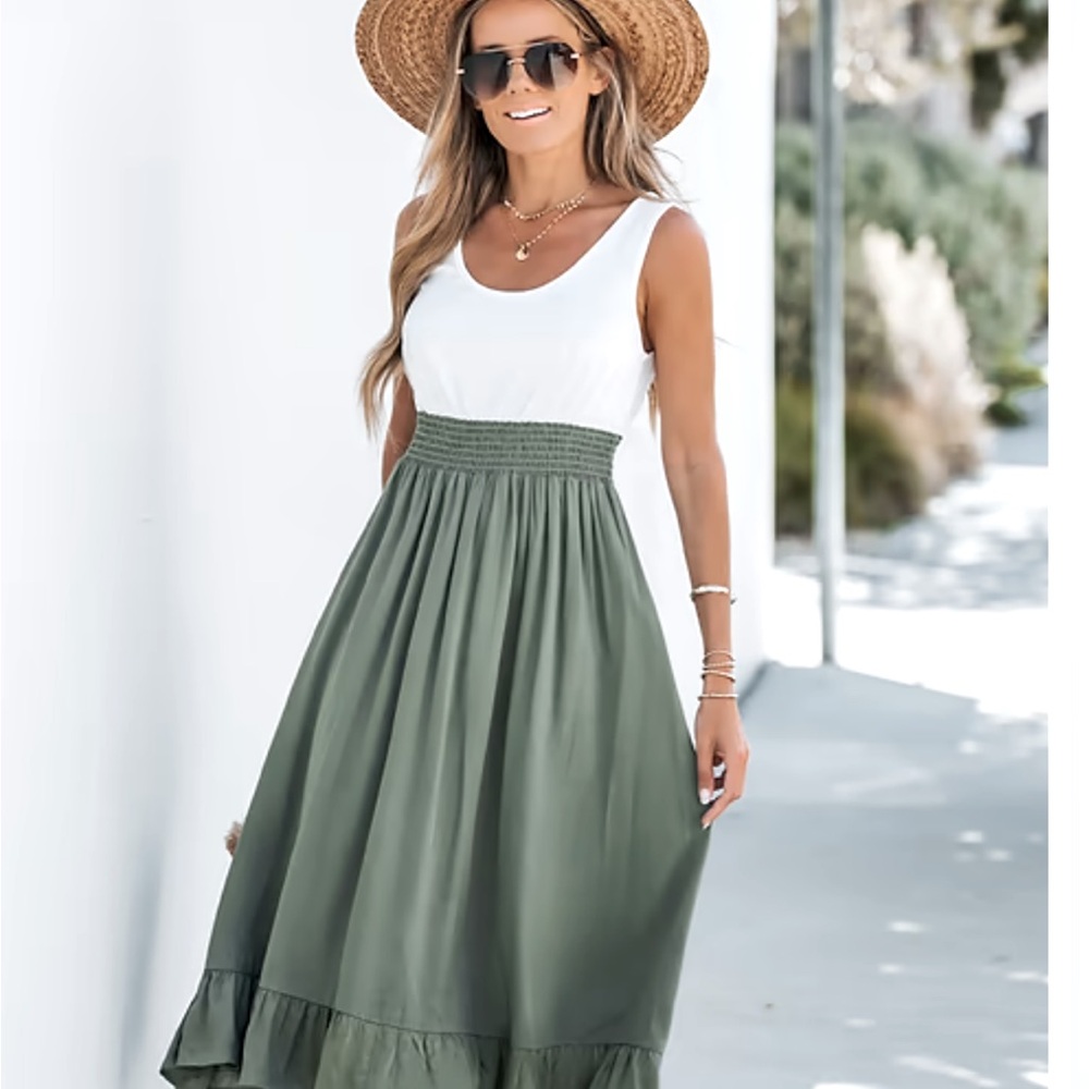 Cupshe Green & White Ruffled Scoop Neck  A-Line Dress Size Large - Picture 3 of 11
